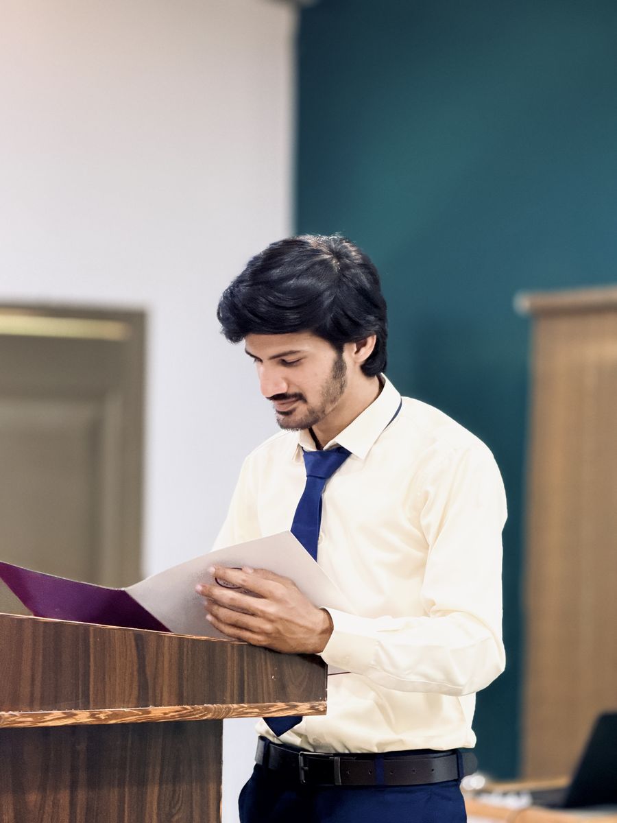 Hammad Younas, CRM & AI Automation Expert
